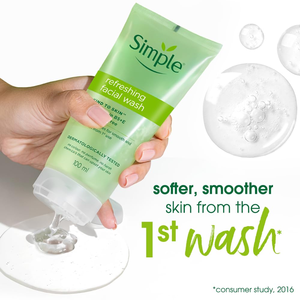 Simple Kind to Skin Refreshing Facial Wash | 100% Soap-Free Gentle Cleanser with Vitamin E & Glycerin | For All Skin Types | Perfect for Sensitive Skin, 100ml image 3