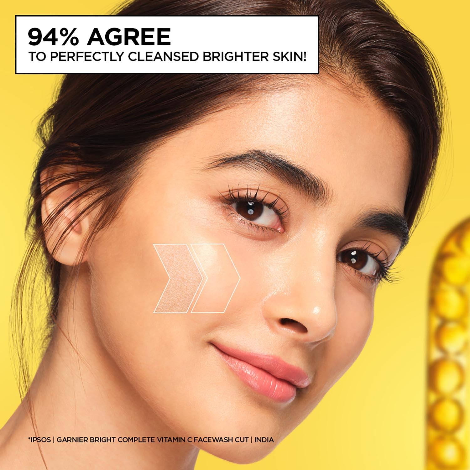 Garnier Skin Naturals, Facewash, Cleansing and Brightening, Bright Complete, 100 g image 3