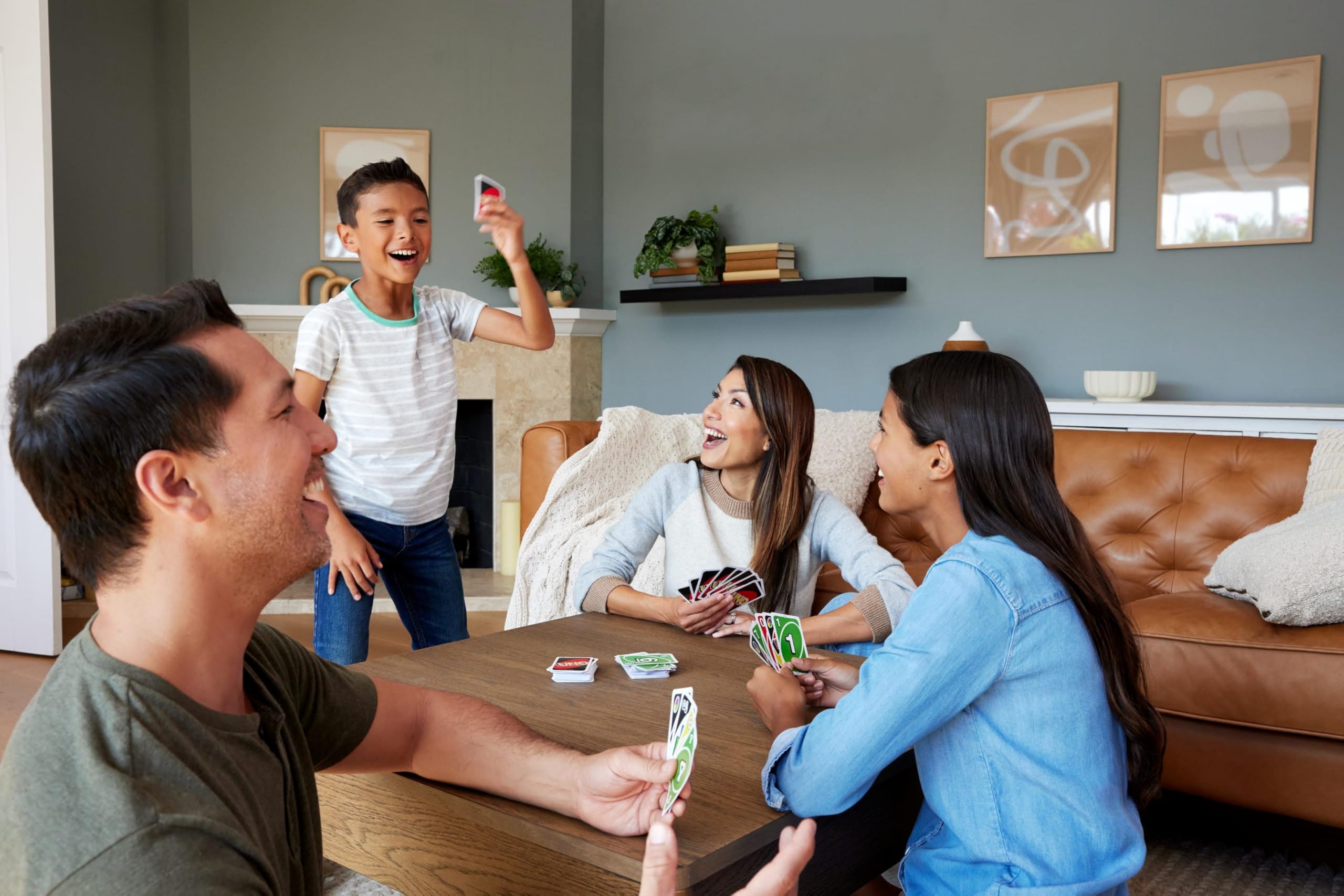 Mattel Uno Playing Card Game for 7 Yrs and Above for Adult,Set of 112 Cards, Multicolor image 2